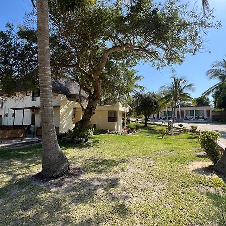 New Giraffe House Bed & Breakfast Vilankulo Exterior foto